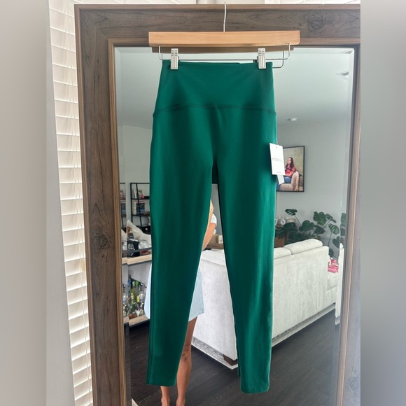 Beyond Yoga POWERBEYOND™ Strive High Waisted Midi Legging - Picture 4 of 8